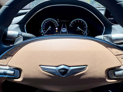 GENESIS G80 (RG3) - 5