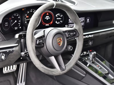 PORSCHE 911 - 3