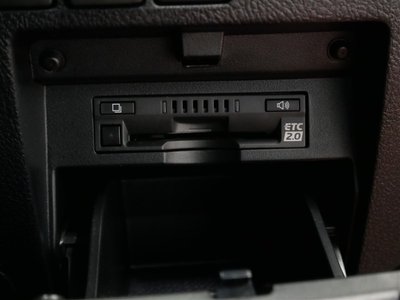 صورة 22 لـ 2021 Toyota ALPHARD