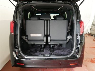 صورة 9 لـ 2021 Toyota ALPHARD