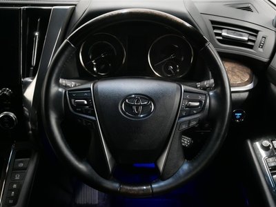 صورة 27 لـ 2021 Toyota ALPHARD