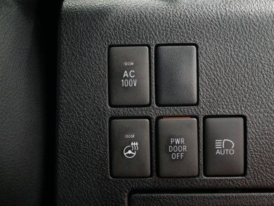 صورة 30 لـ 2021 Toyota ALPHARD