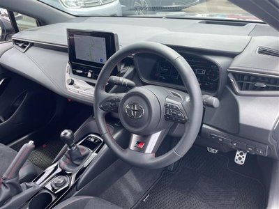 2024 Toyota GR COROLLA photo 7