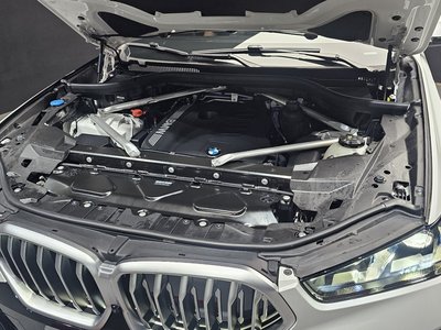 2023 BMW X6 photo 7