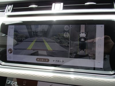 LAND ROVER RANGE ROVER VELAR - 4