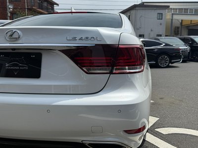 صورة مصغرة 14 لـ 2015 Lexus LS
