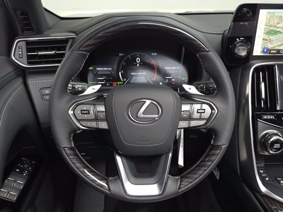 صورة مصغرة 13 لـ 2026 Lexus LX