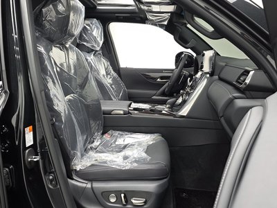 صورة مصغرة 11 لـ 2026 Lexus LX