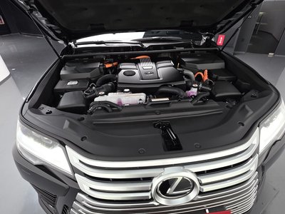 صورة 7 لـ 2026 Lexus LX