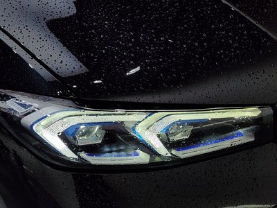 صورة 9 لـ 2023 BMW 3 SERIES