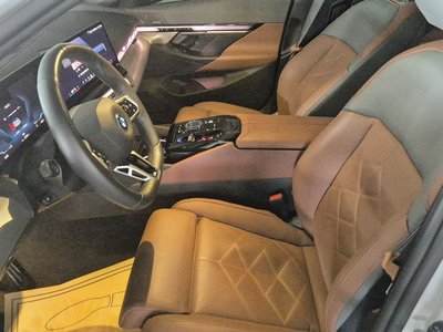صورة 10 لـ 2024 BMW I5