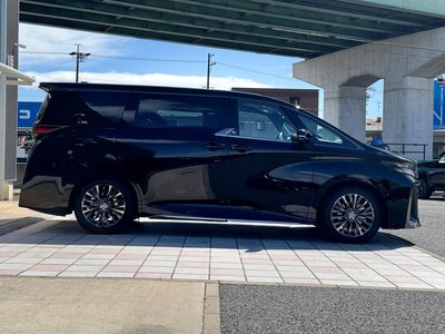 TOYOTA VELLFIRE - 7