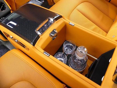 2022 ROLLS-ROYCE CULLINAN — миниатюра 18