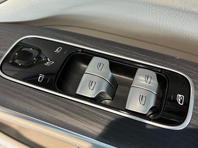 2024 Mercedes-BENZ EQS — миниатюра 16