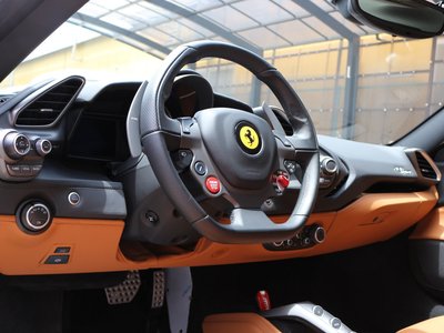 2019 FERRARI 488 SPIDER thumbnail 48