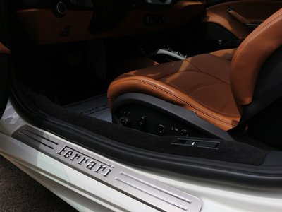 2019 FERRARI 488 SPIDER thumbnail 44