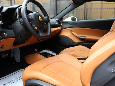 2019 FERRARI 488 SPIDER thumbnail 42