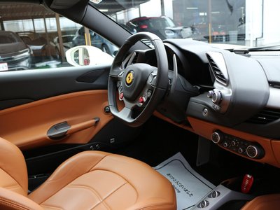 2019 FERRARI 488 SPIDER thumbnail 37