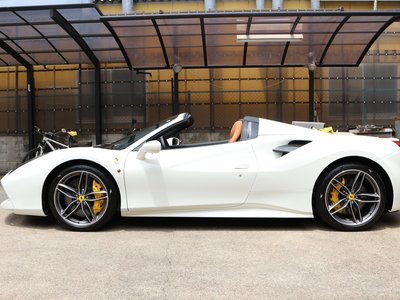 2019 FERRARI 488 SPIDER thumbnail 19