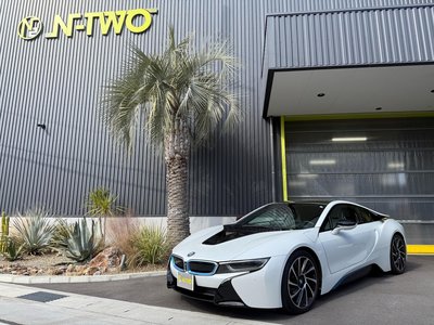 BMW I8 - 1