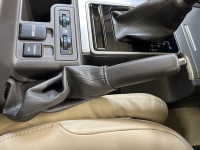 2023 Toyota LAND CRUISER PRADO 缩略图 43