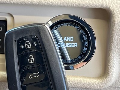 2023 Toyota LAND CRUISER PRADO 缩略图 38