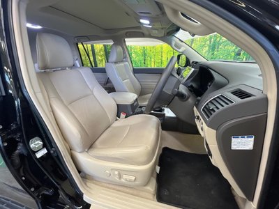 2023 Toyota LAND CRUISER PRADO 照片 8