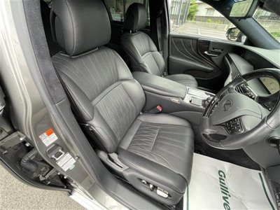 2018 Lexus LS — миниатюра 13