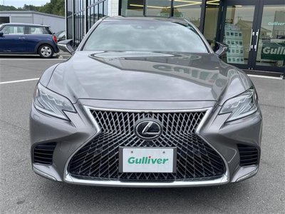 2018 Lexus LS — миниатюра 32