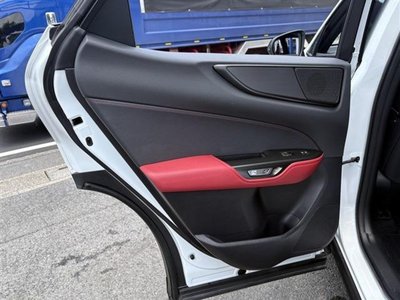 صورة مصغرة 47 لـ 2021 Lexus NX