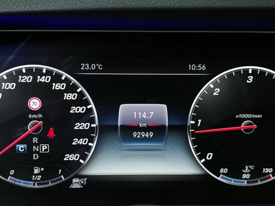 صورة 8 لـ 2017 Mercedes-BENZ S-CLASS
