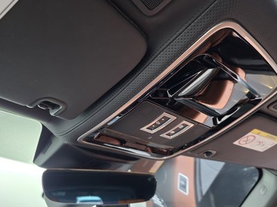 2017 LAND Rover RANGE ROVER thumbnail 23