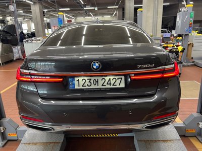 BMW 7 SERIES - 4