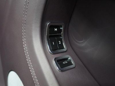 2018 Bentley CONTINENTAL thumbnail 35