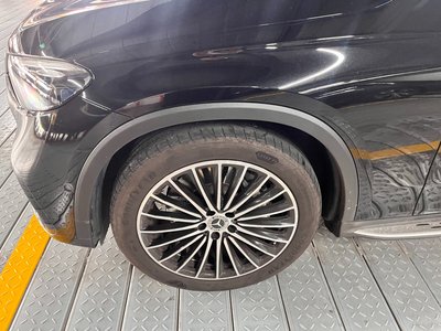 MERCEDES-BENZ GLC - 3