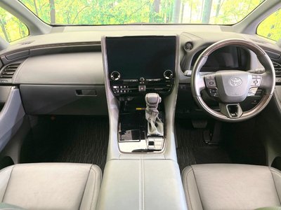 TOYOTA ALPHARD - 2