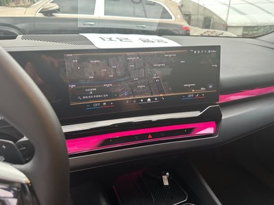 2025 BMW 5 SERIES 照片 9