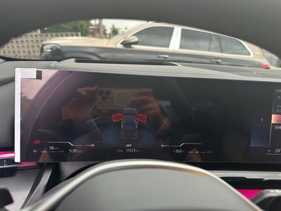 2025 BMW 5 SERIES 照片 7