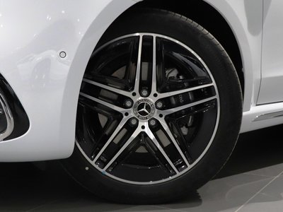MERCEDES-BENZ V-CLASS - 9