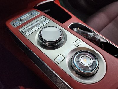 صورة مصغرة 12 لـ 2021 Genesis GV70