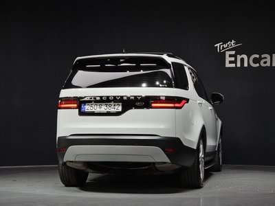 LAND ROVER DISCOVERY - 4