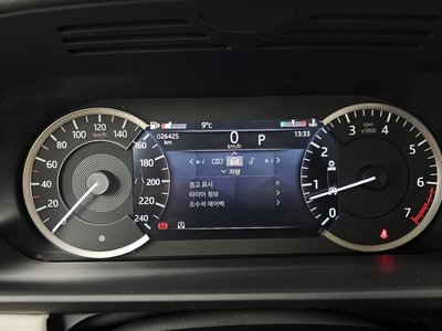 LAND ROVER DISCOVERY - 8