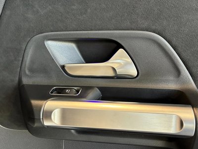 2024 Mercedes-BENZ GLB 缩略图 22