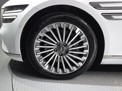 2022 Genesis ELECTRIFIED G80 (RG3) photo 6
