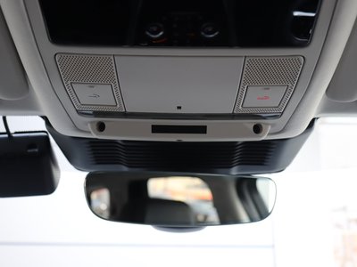 2022 LAND Rover DISCOVERY SPORT — миниатюра 18