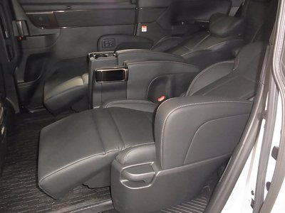 صورة مصغرة 23 لـ 2026 Toyota ALPHARD