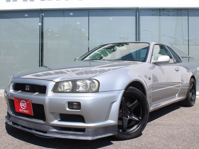 NISSAN SKYLINE GT-R - 2