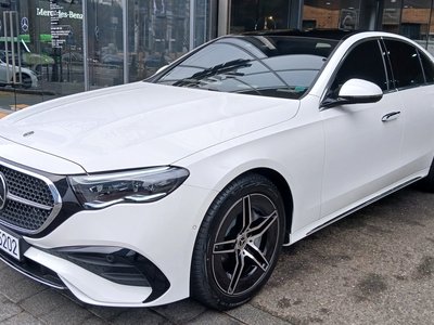 MERCEDES-BENZ E-CLASS - 5