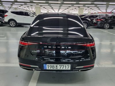 GENESIS G90 (RS4) - 2