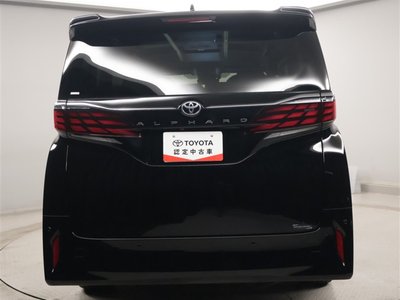TOYOTA ALPHARD - 4